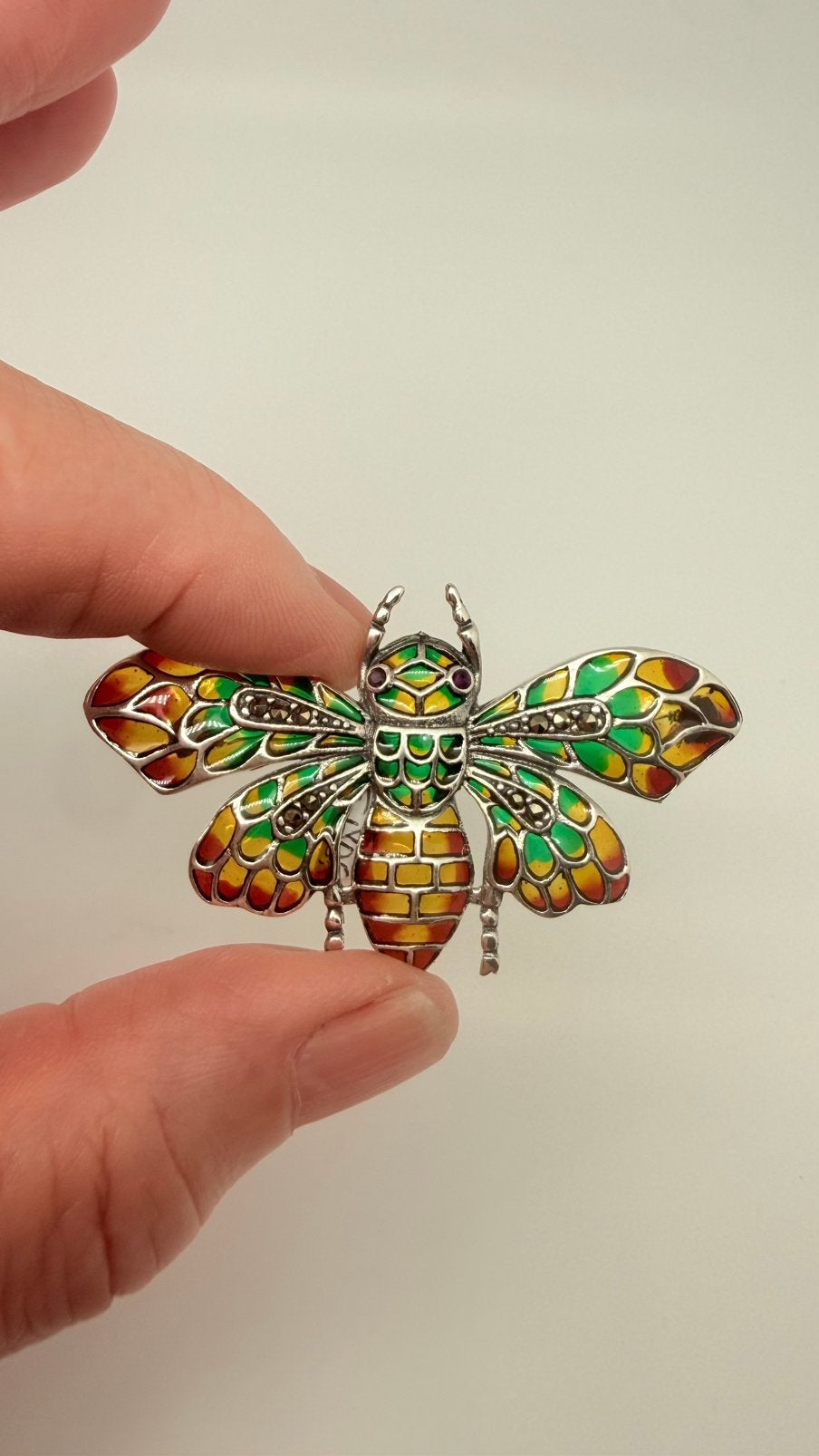 Grote prachtige zilveren broche van een vlinder., Sieraden, Tassen en Uiterlijk, Verzenden, Nieuw, Met edelsteen, Zilver