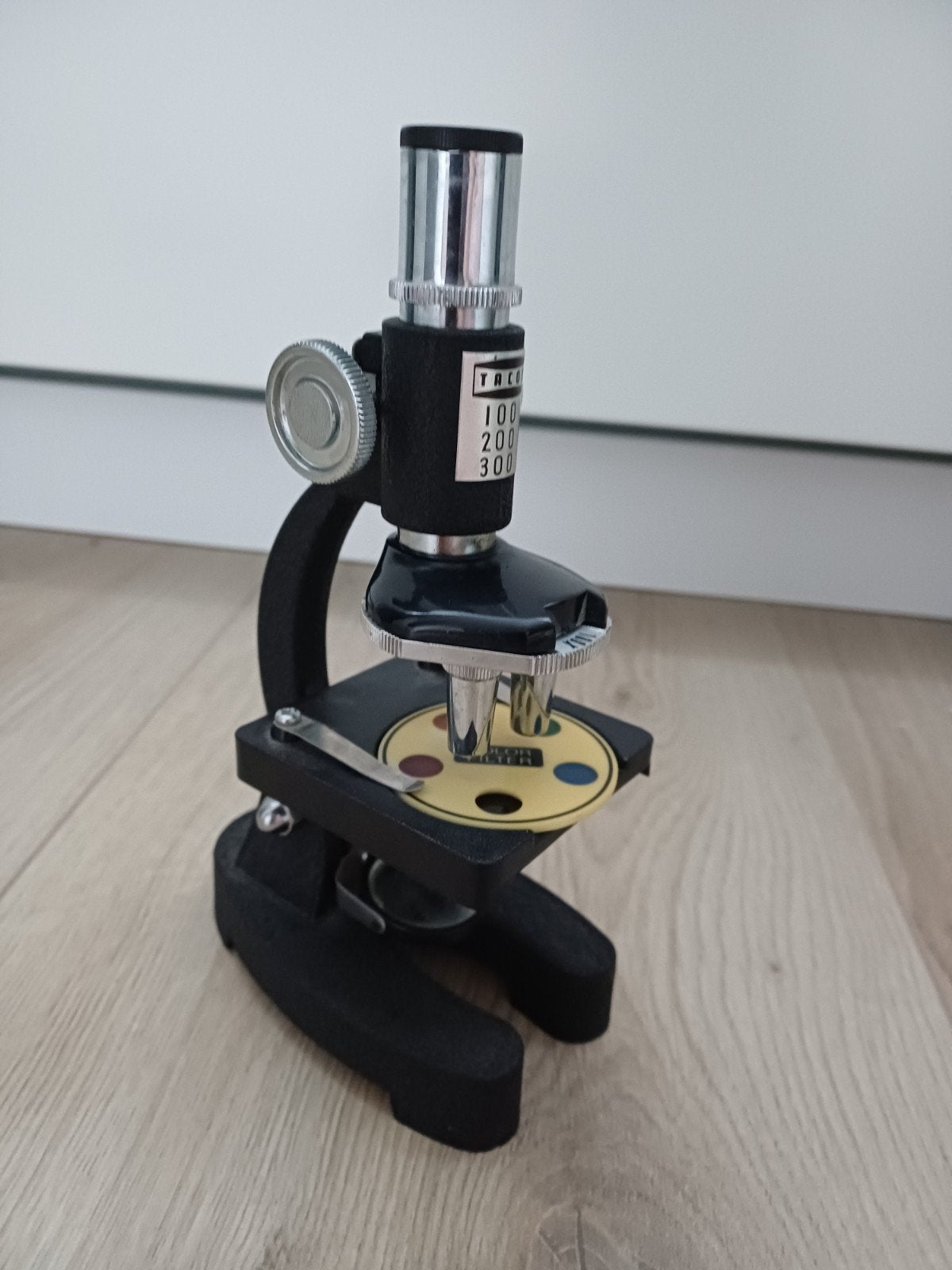Vintage Microscoop met Kleurenfilter -, Ophalen of Verzenden, Gebruikt, Minder dan 400x, Biologische microscoop