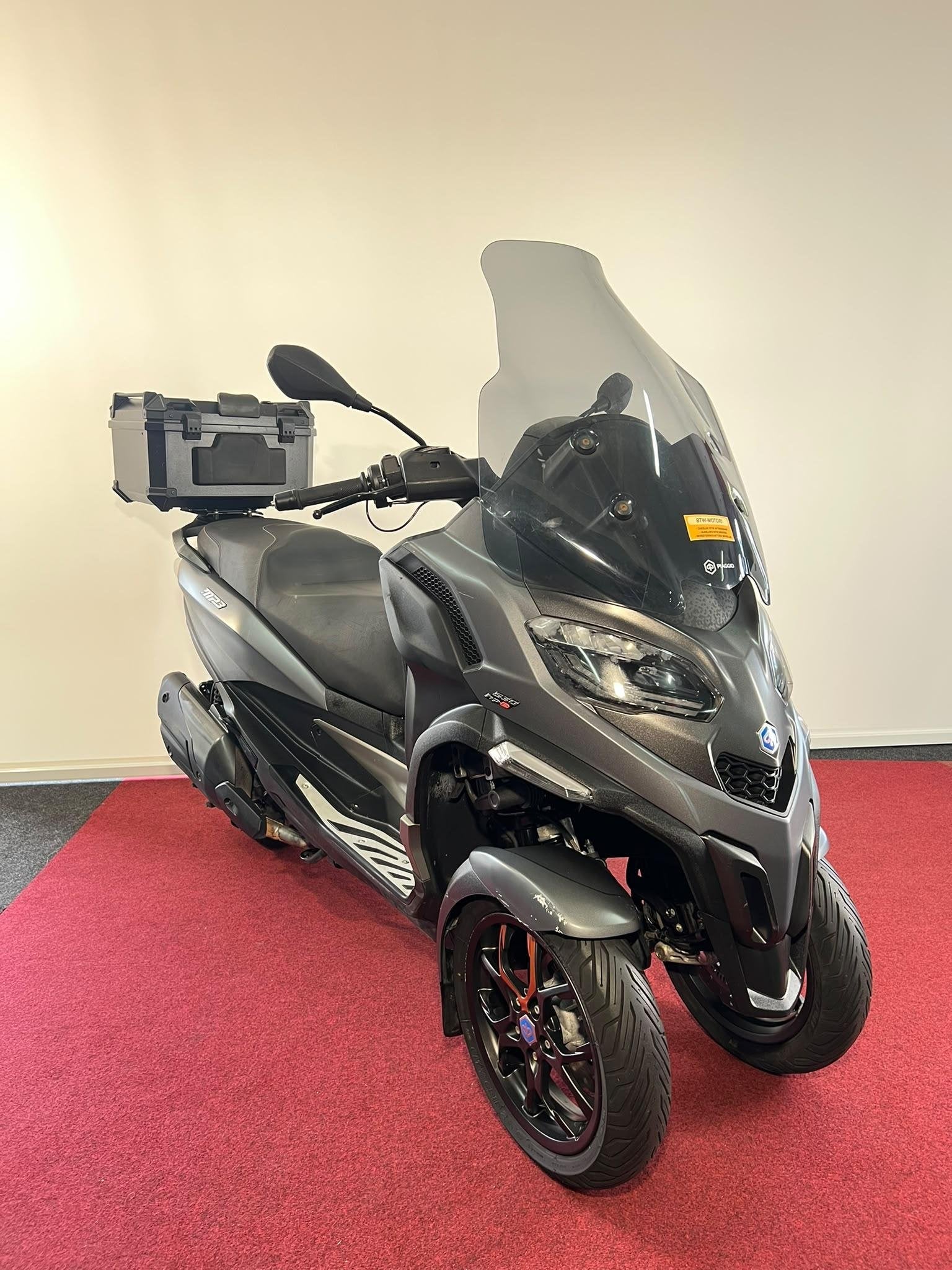 Piaggio MP3 530 HPE Exclusive ABS, Motoren, Motoren | Piaggio, Scooter, Postbus 305
4900 AH  Oosterhout, NL, Bedrijf, Piaggio Benelux B.V.