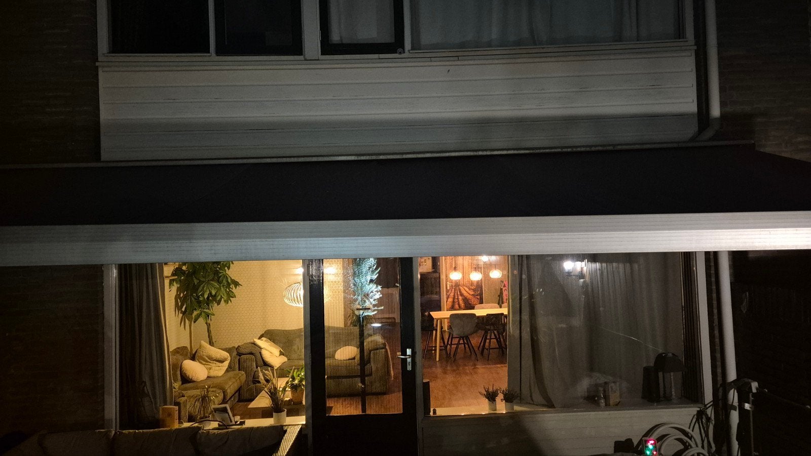 Elektrisch zonnescherm 6m x 2,5m met Somfy besturing, Tuin en Terras, Zonneschermen, Ophalen, Gebruikt, 450 cm of meer, Elektrisch