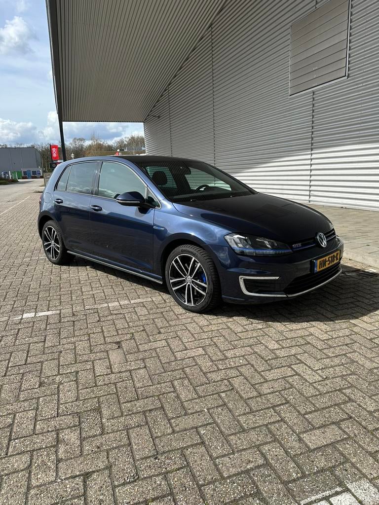 Volkswagen Golf 1.4 TSI Phev 150KW GTE 5D 2015 Blauw, Auto's, 4 cilinders, Blauw, 1395 cc, 1499 kg