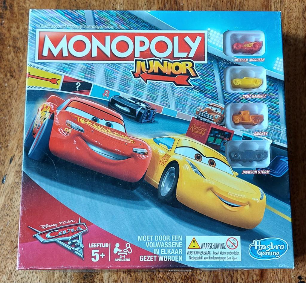 Monopoly Junior Cars 3, Hobby en Vrije tijd, Gezelschapsspellen | Bordspellen, Ophalen of Verzenden, Zo goed als nieuw