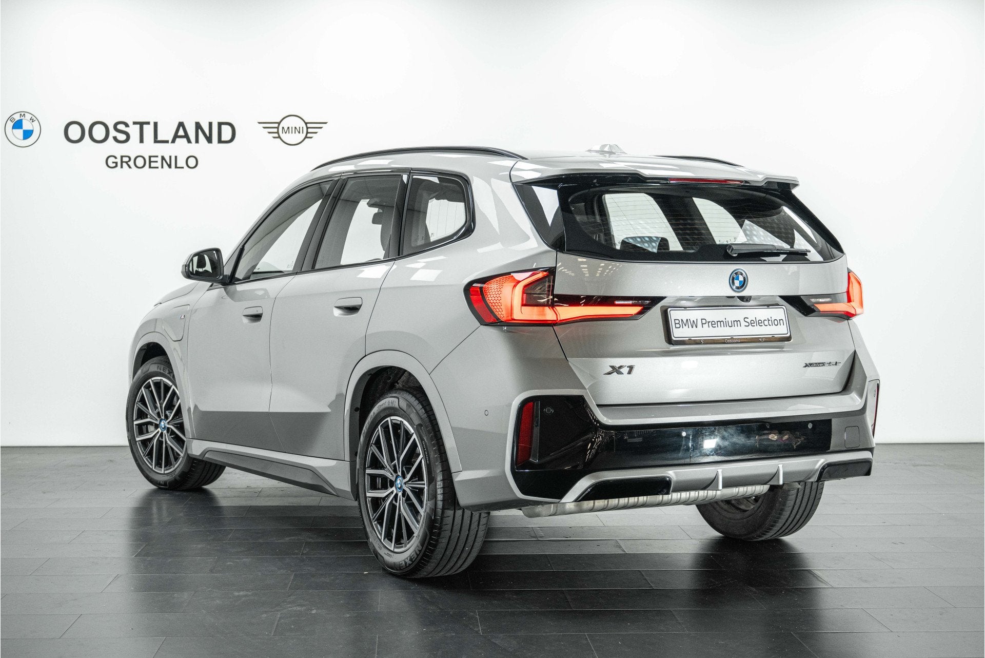 BMW X1 xDrive25e M Sport Automaat / M Adaptief onderstel / S, Auto's, Gebruikt, Zwart, Bedrijf, Hybride Elektrisch/Benzine