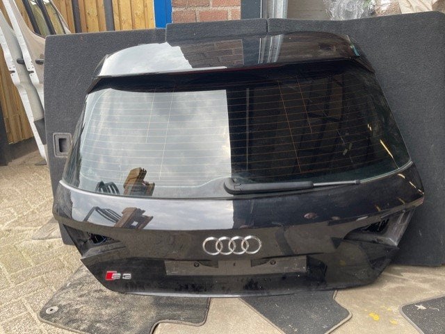 Achterklep LZ9Y Audi S3 Sportback (8VA/8VF) 2015, Gebruikt, Auto-Union-Straße  1, Ingolstadt 85057, , Duitsland, Info@audi.de