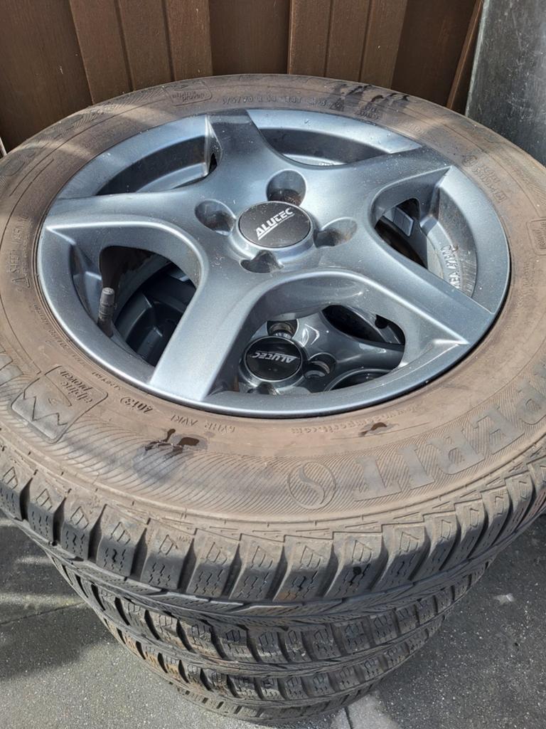 banden velgen steek 4x 100 maat 175/70/14, 14 inch, Gebruikt, Jaf_zoet@hotmail.com, 175 mm