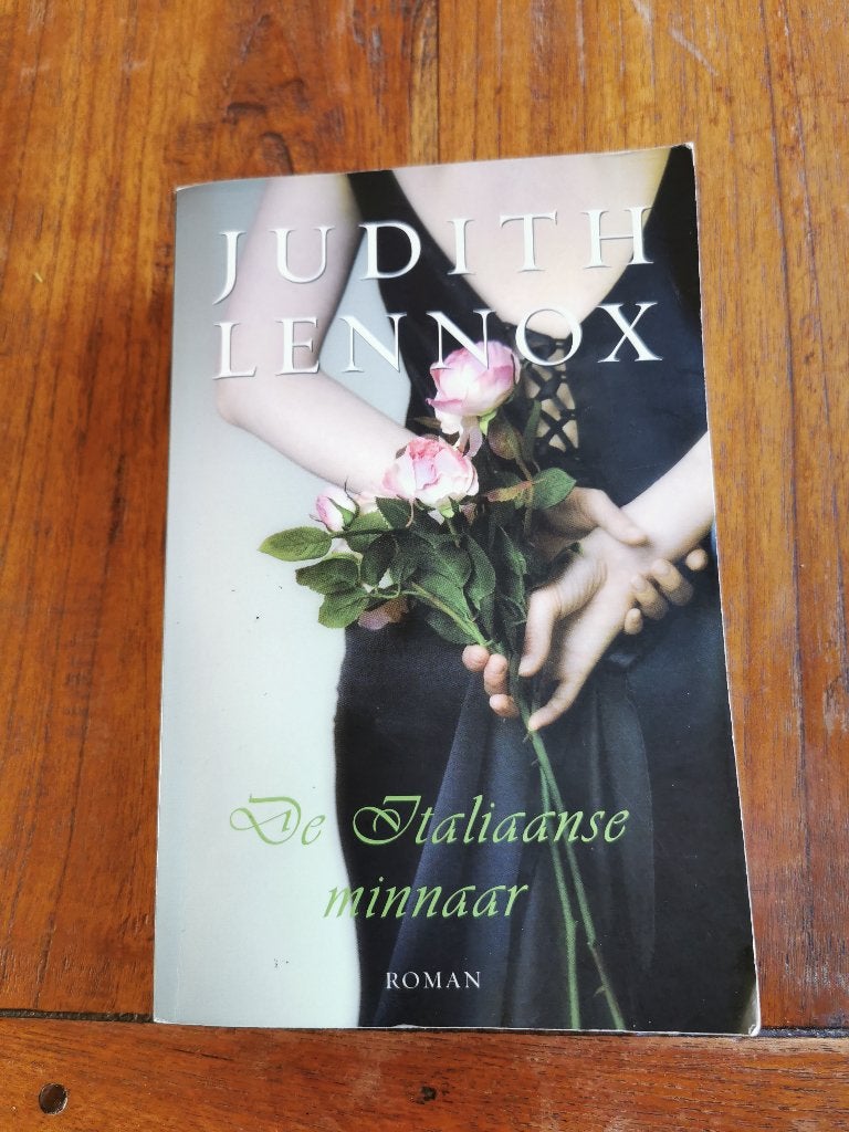 De Italiaanse Minnaar, Judith Lennox., Boeken, Romans, Zo goed als nieuw, Europa overig, Ophalen of Verzenden