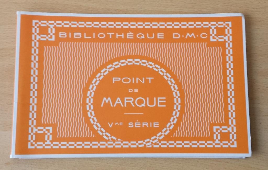 Point de Marque - Bibliothèque DMC - 5de serie, Patroon, Gebruikt, Ophalen of Verzenden, Handborduren