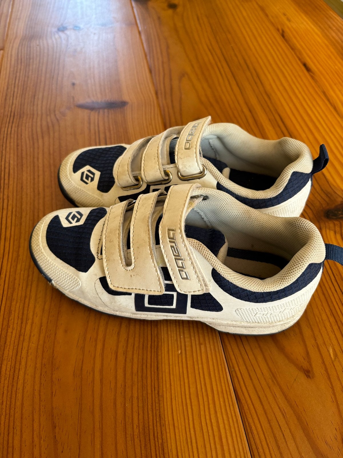 Brabo hockeyschoenen veld - Maat 33, Ophalen, Gebruikt, Schoenen