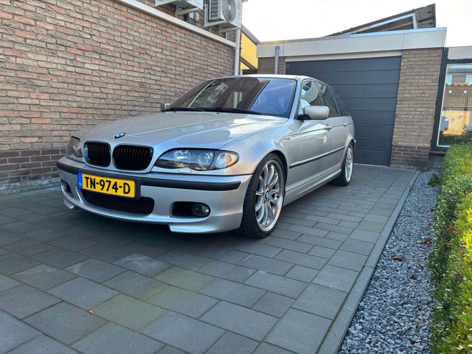 BMW e46 330i touring 6-bak, 730 kg, 231 pk, Stationwagon, Particulier