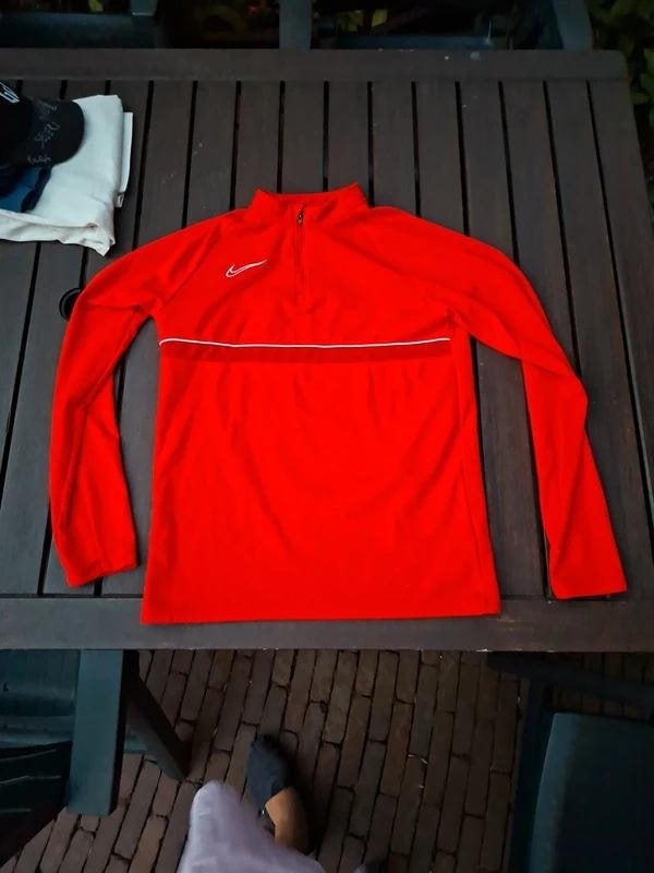 Nike sportshirt halfzip rood kinderen maat L, Kinderen en Baby's, Kinderkleding | Overige, Ophalen of Verzenden, Zo goed als nieuw