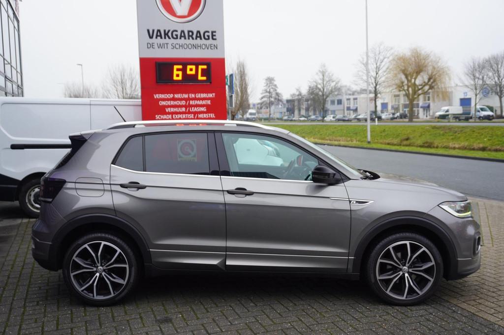 Volkswagen T-Cross 1.0 TSI Life / R-Line / ACC / Carplay / S, Gebruikt, 116 pk, Bedrijf, 630 kg