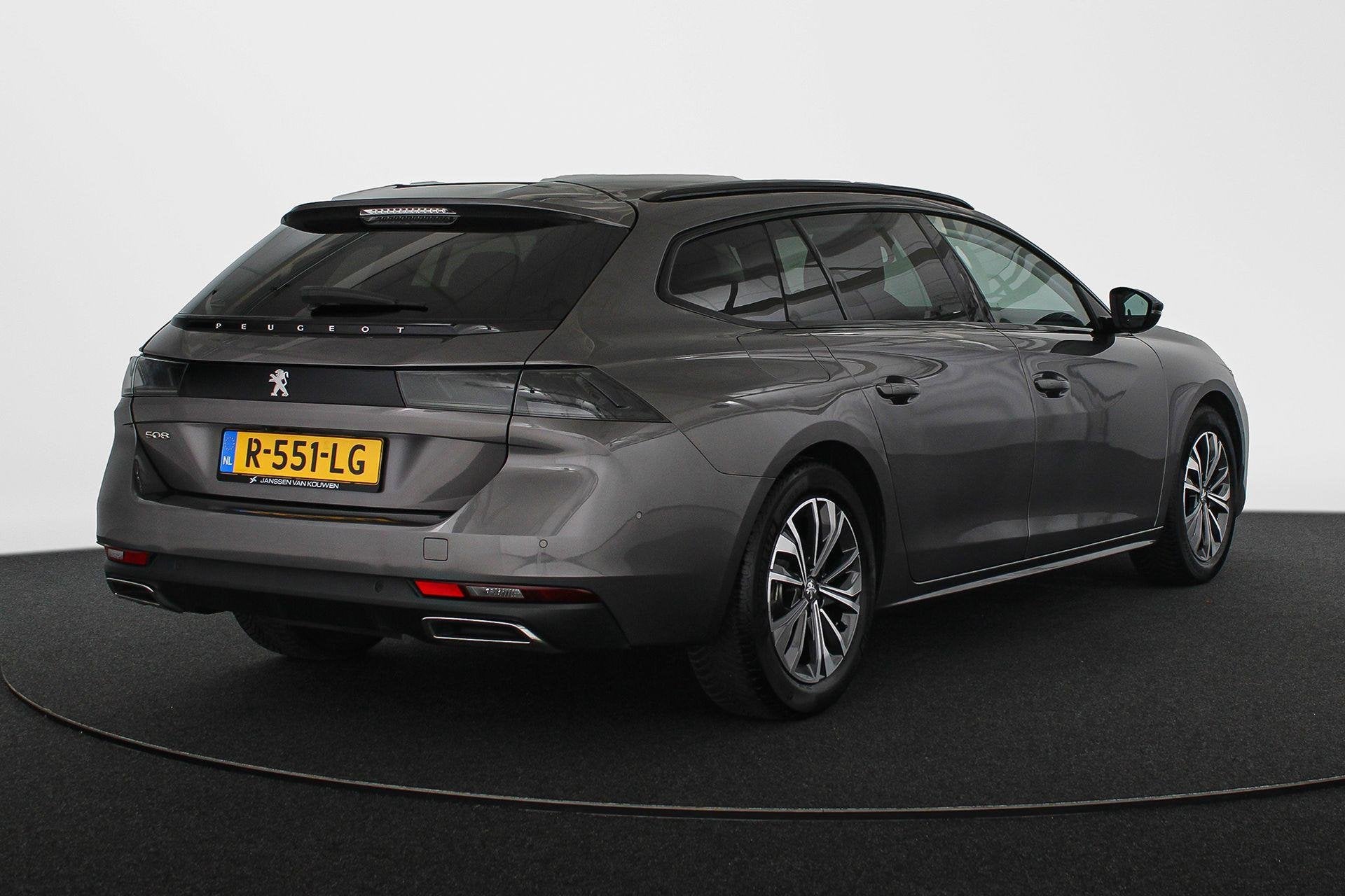 Peugeot 508 SW 1.2 PureTech Allure Pack Business / Camera /, 745 kg, Gebruikt, 1199 cc, Leder en Stof