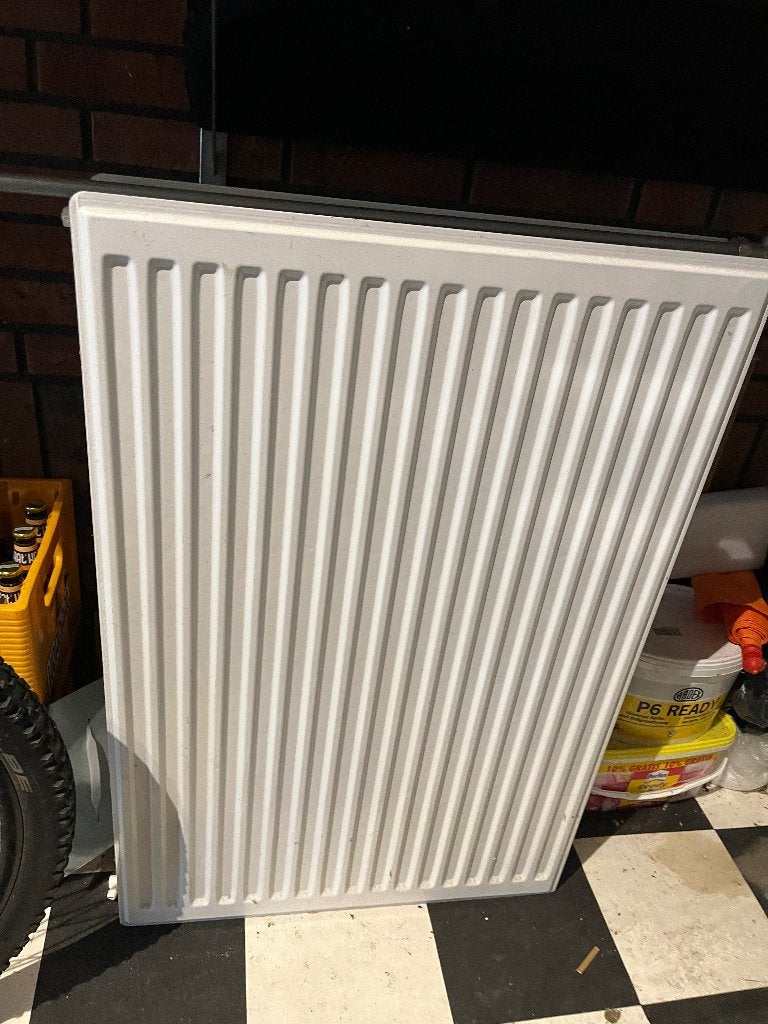 Paneelradiator – Type 22 – 600 x 900 mm, Ophalen, Radiator, Nieuw, 60 tot 150 cm