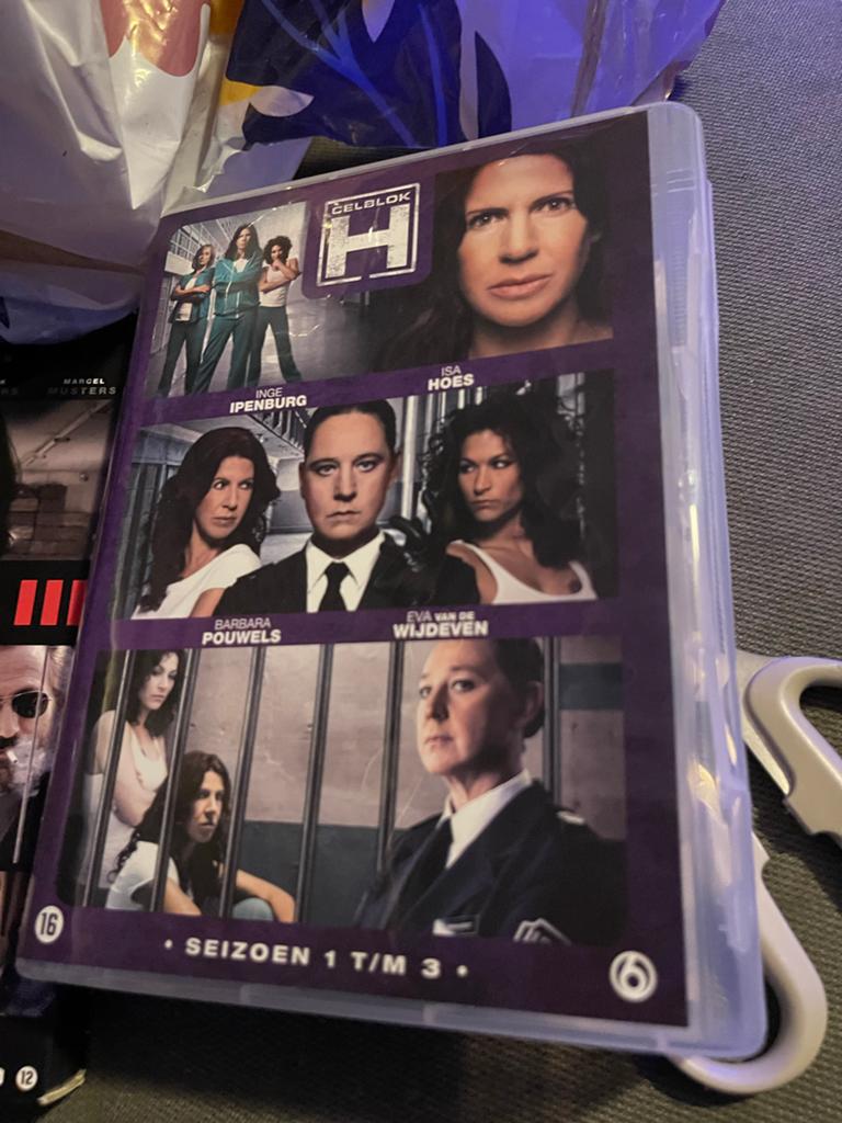 Celblok H - Seizoen 1 t/m 3 DVD Boxset, Vanaf 16 jaar, Ophalen of Verzenden, Zo goed als nieuw, Drama