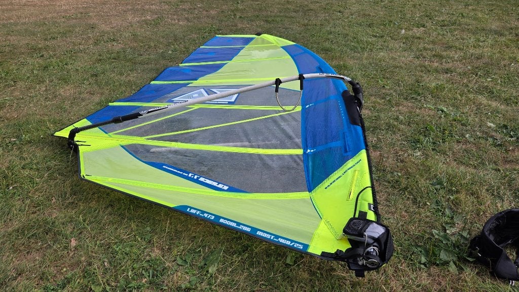Ka Race 7.7 slalomzeil (2021), Watersport en Boten, Windsurfen, Ophalen, Gebruikt, Met draagtas, 6.5 m² tot 8 m²