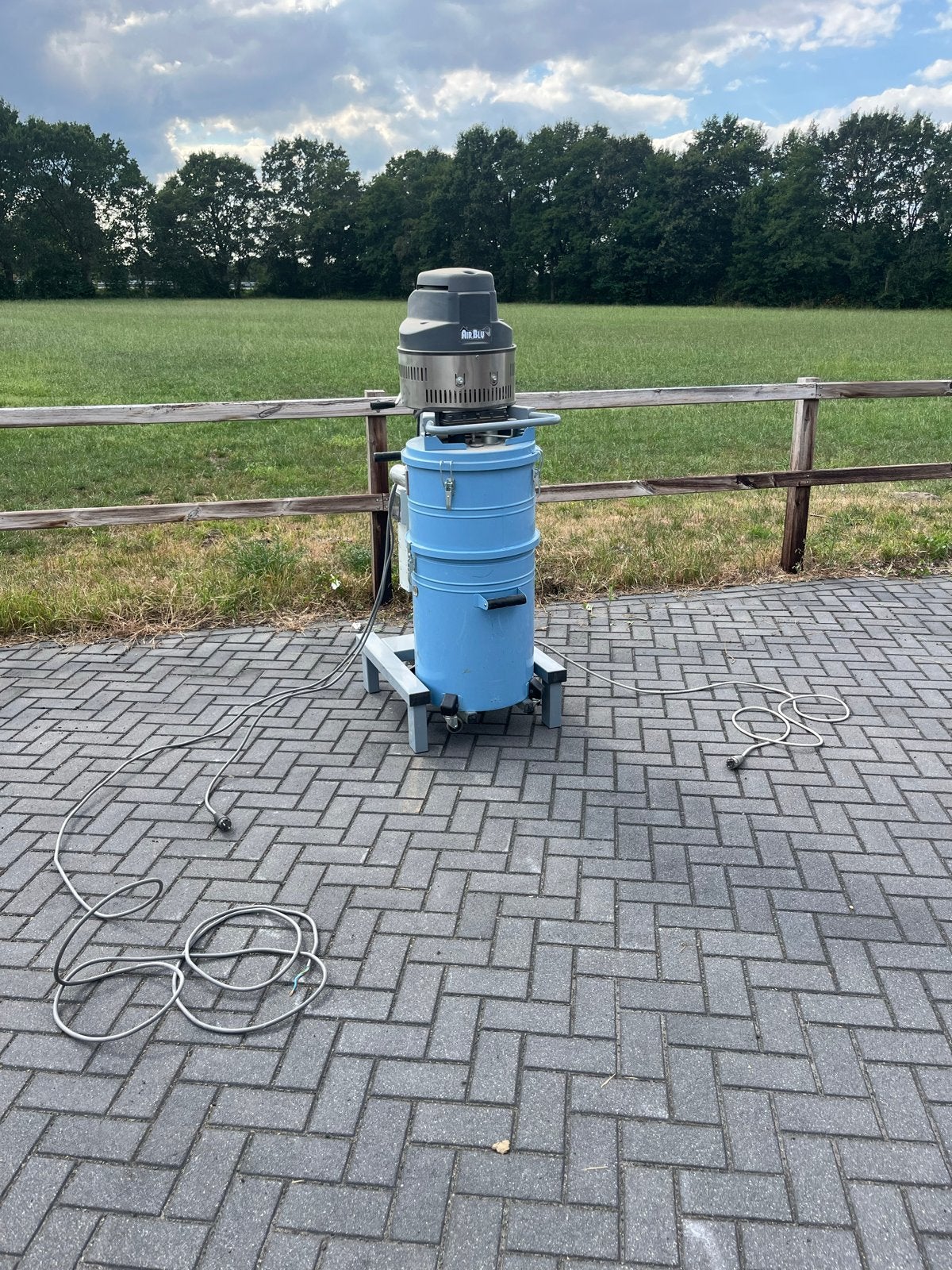 Professionele Afzuiging voor timmer werkplaats air blu, Gebruikt, 70 mm of meer, Overige typen, Ophalen of Verzenden