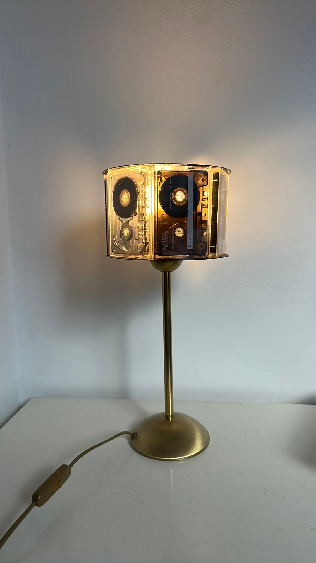 Decoratief stalampje met casettebandjes., Ophalen of Verzenden, Zo goed als nieuw