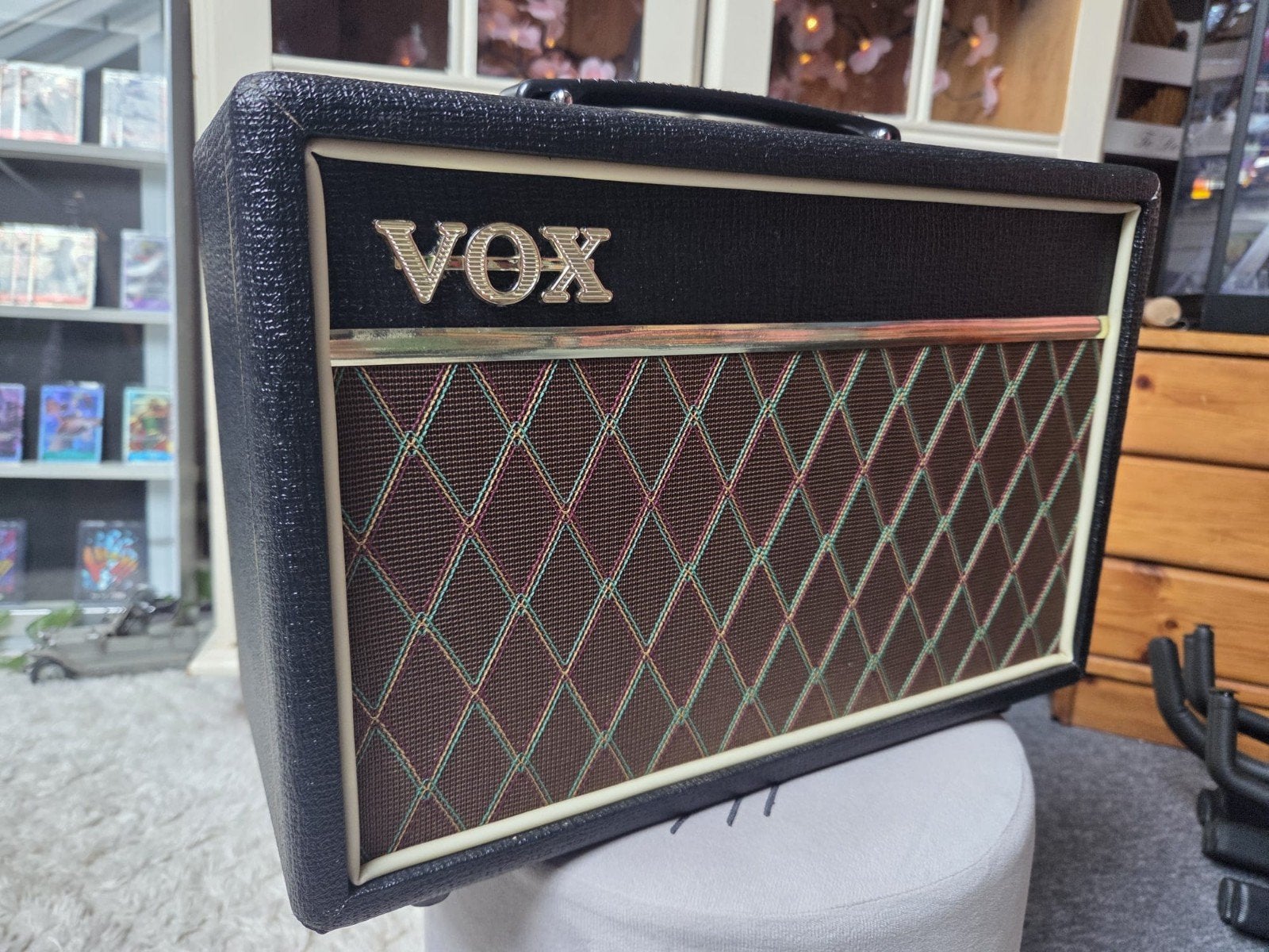Pathfinder 10 Vox versterker, Ophalen, Minder dan 50 watt