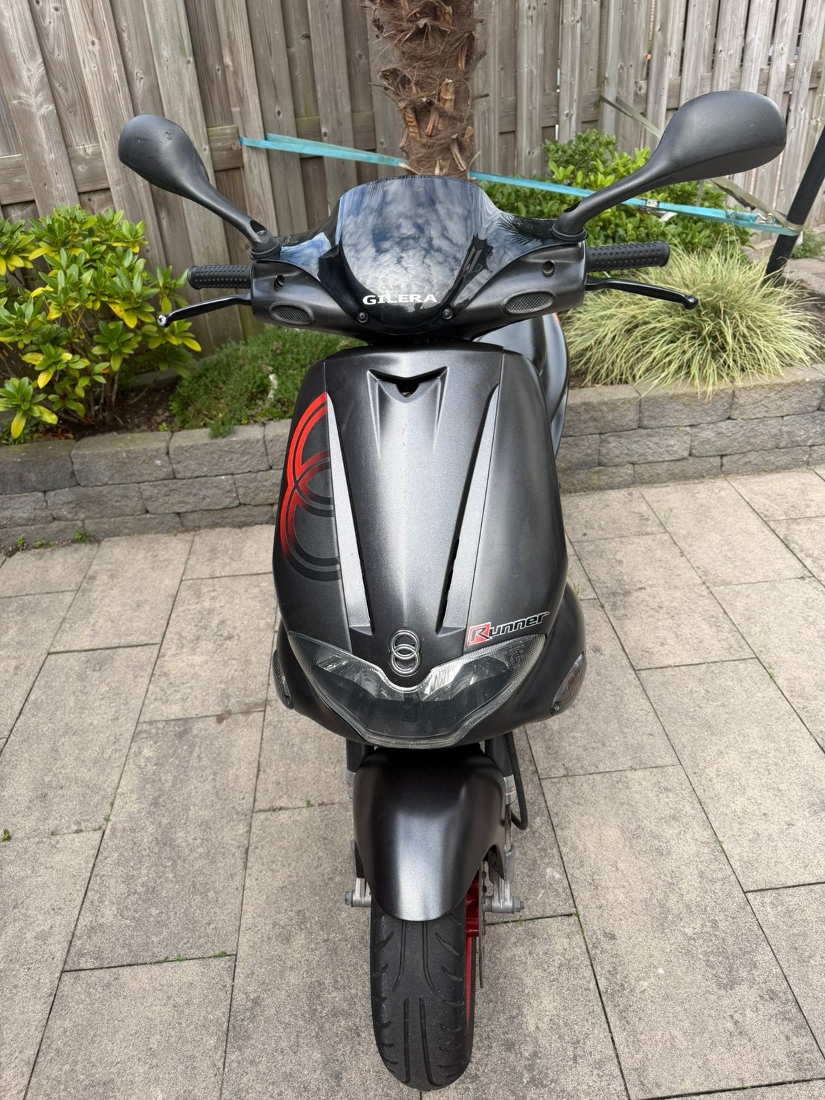 Gilera Runner 50cc 2 takt, Fietsen en Brommers, Ophalen, Overige modellen, Zo goed als nieuw, Benzine