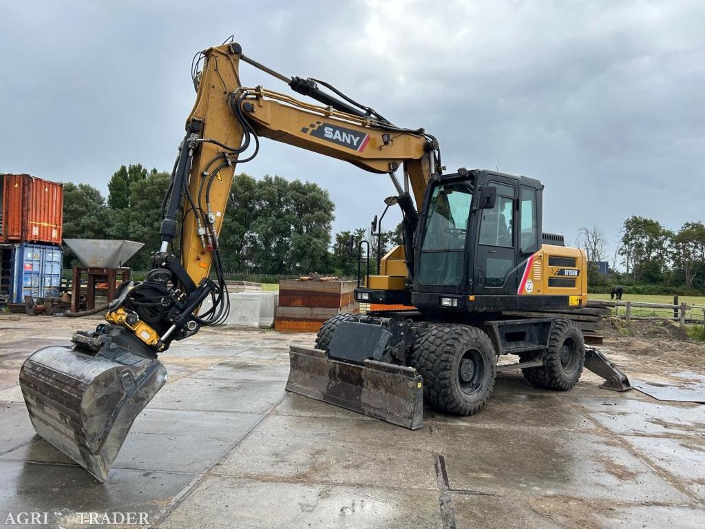 SANY SY155W mobiele, Zakelijke goederen, Machines en Bouw | Kranen en Graafmachines, Graafmachine, Ophalen of Verzenden