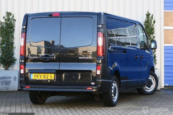 Renault Trafic bestel 2.0 dCi 120 pk EURO6 3 pers 1e eig Cam, Auto's, Voorwielaandrijving, Gebruikt, Euro 6, Renault