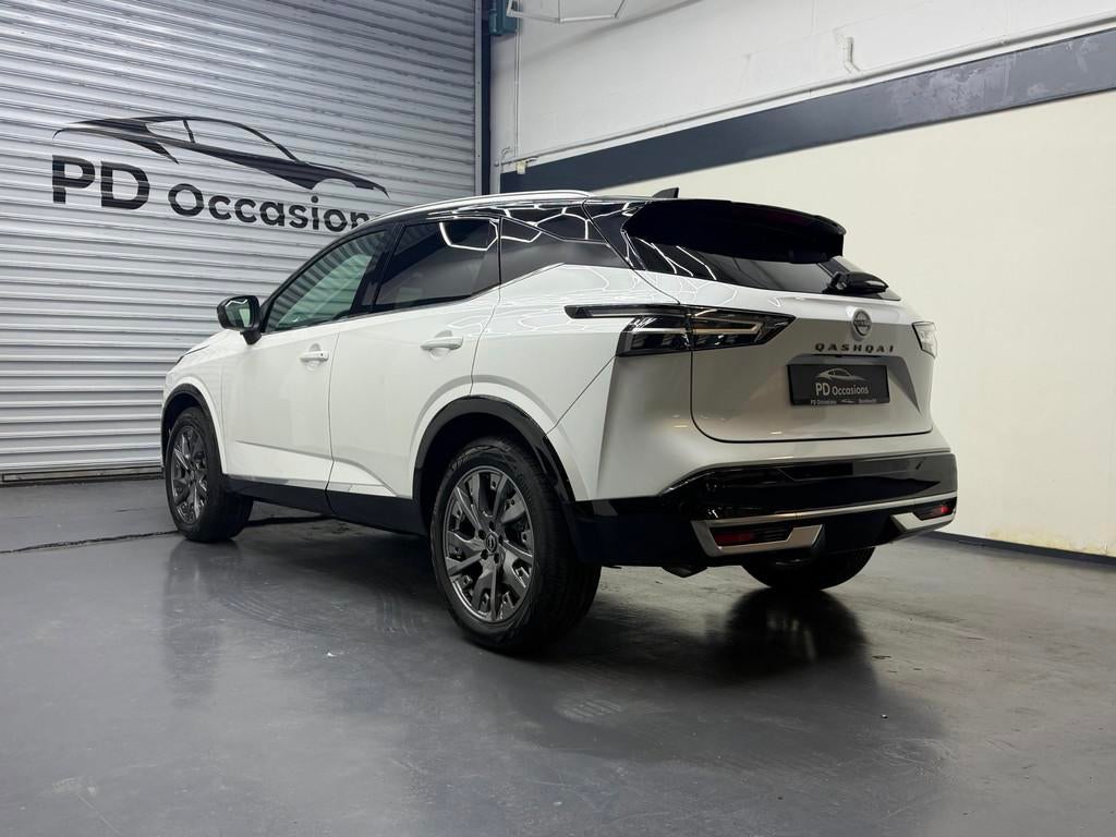 Nissan Qashqai 1.3 MHEV Xtronic Tekna Plus - HUD - Massage -, Zwart, 4 cilinders, Wit, Origineel Nederlands
