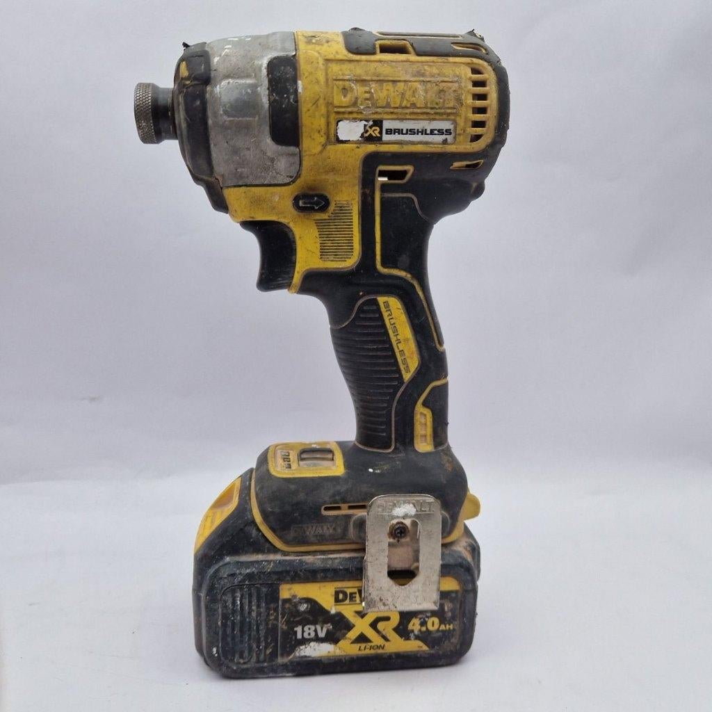DeWalt DCF887 Incl. 18V 4.0Ah Ac | Nu voor maar € 59,99!, Ophalen of Verzenden, Gebruikt
