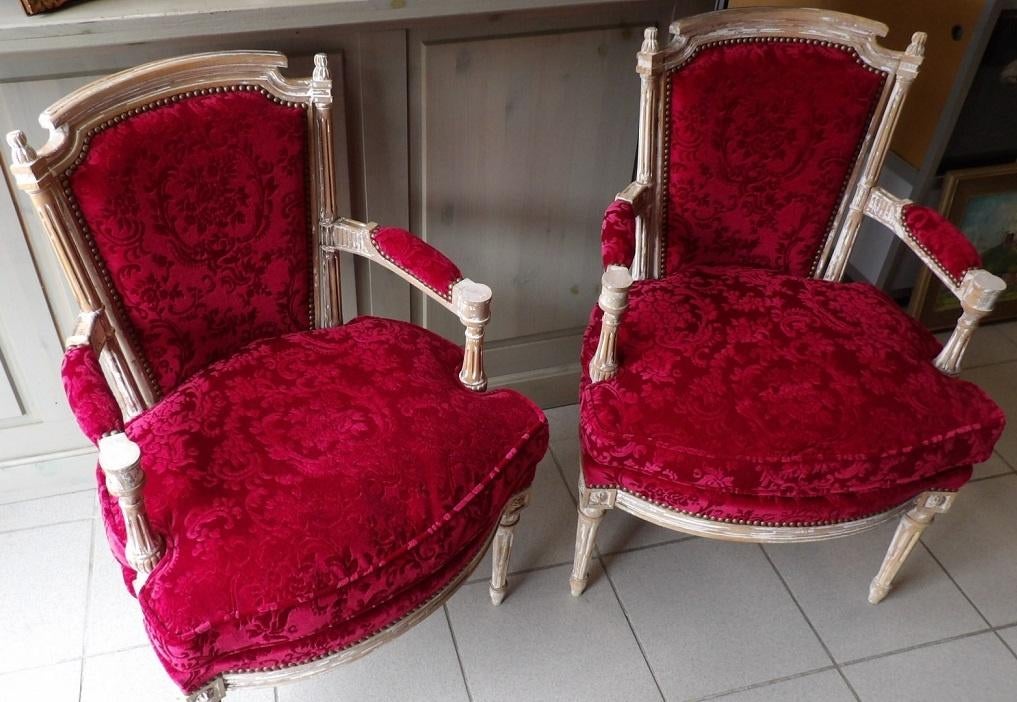 fijne gesculpteerde Louis XVI periode cabrioletfauteuils., Antiek en Kunst, Ophalen