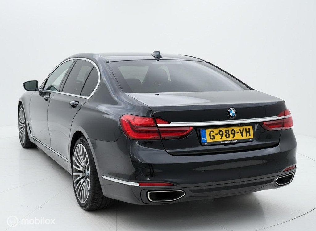 BMW 7-serie 730d High Executive LED|LEDER|MEMORY|CAMERA|, Auto's, BMW, Automaat, 1730 kg, Achterwielaandrijving, Gebruikt