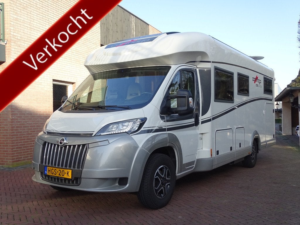 Carthago Chic C-line T4.9 ----verkocht------- (bj 2017), Caravans en Kamperen, Campers, Ringverwarming, 7 tot 8 meter, Bedrijf