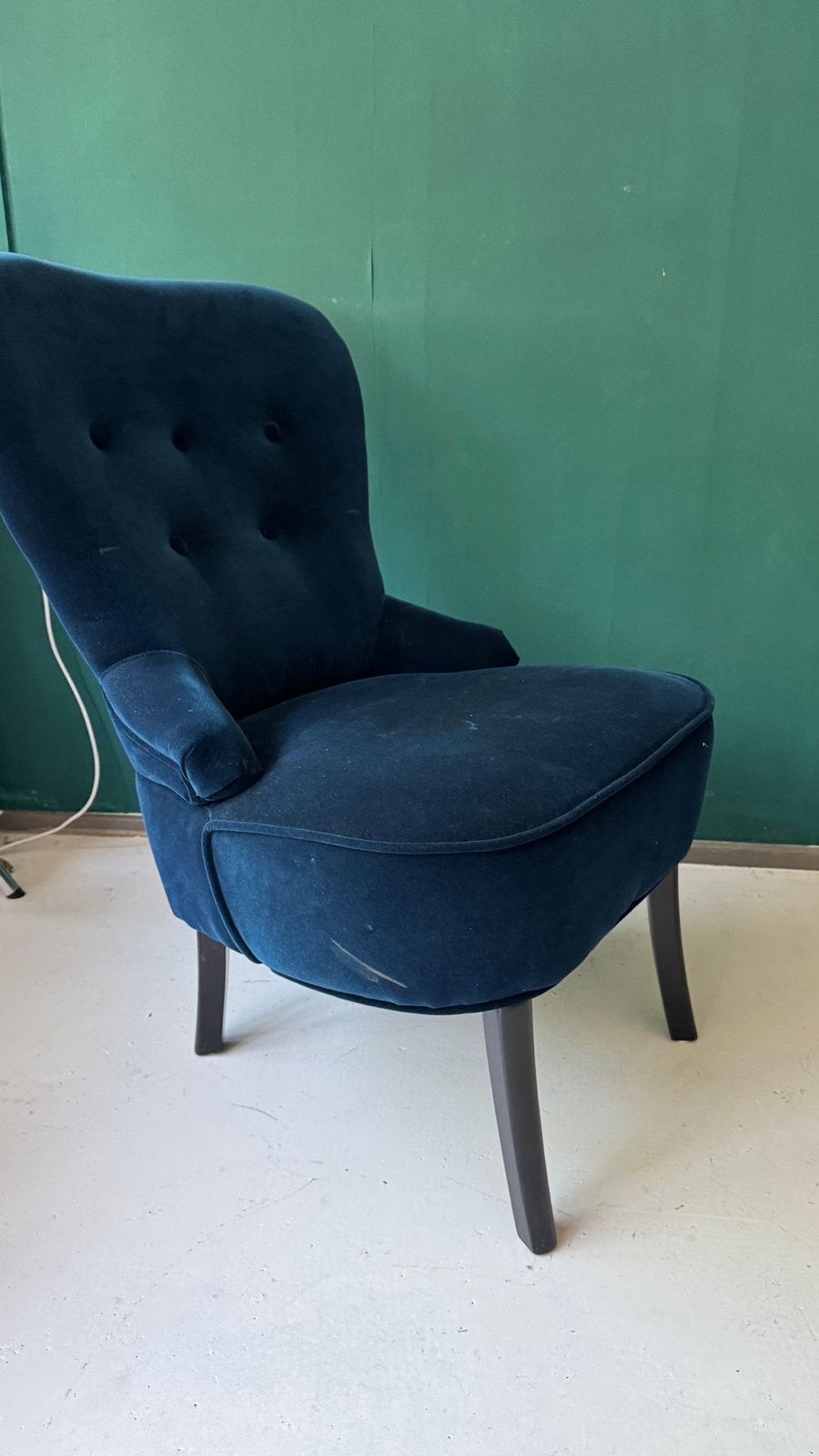 Stijlvolle blauw fluwelen fauteuil | Ikea, Ophalen, Gebruikt, Blauw, Eén
