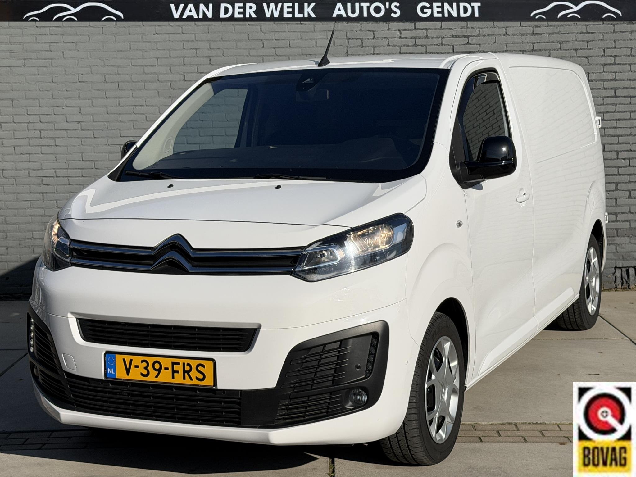 Citroen Jumpy Automaat 2.0 BlueHDI 145 S&S L2, Auto's, Bestelauto's, 12 maanden, Stof, Gebruikt, 4 cilinders