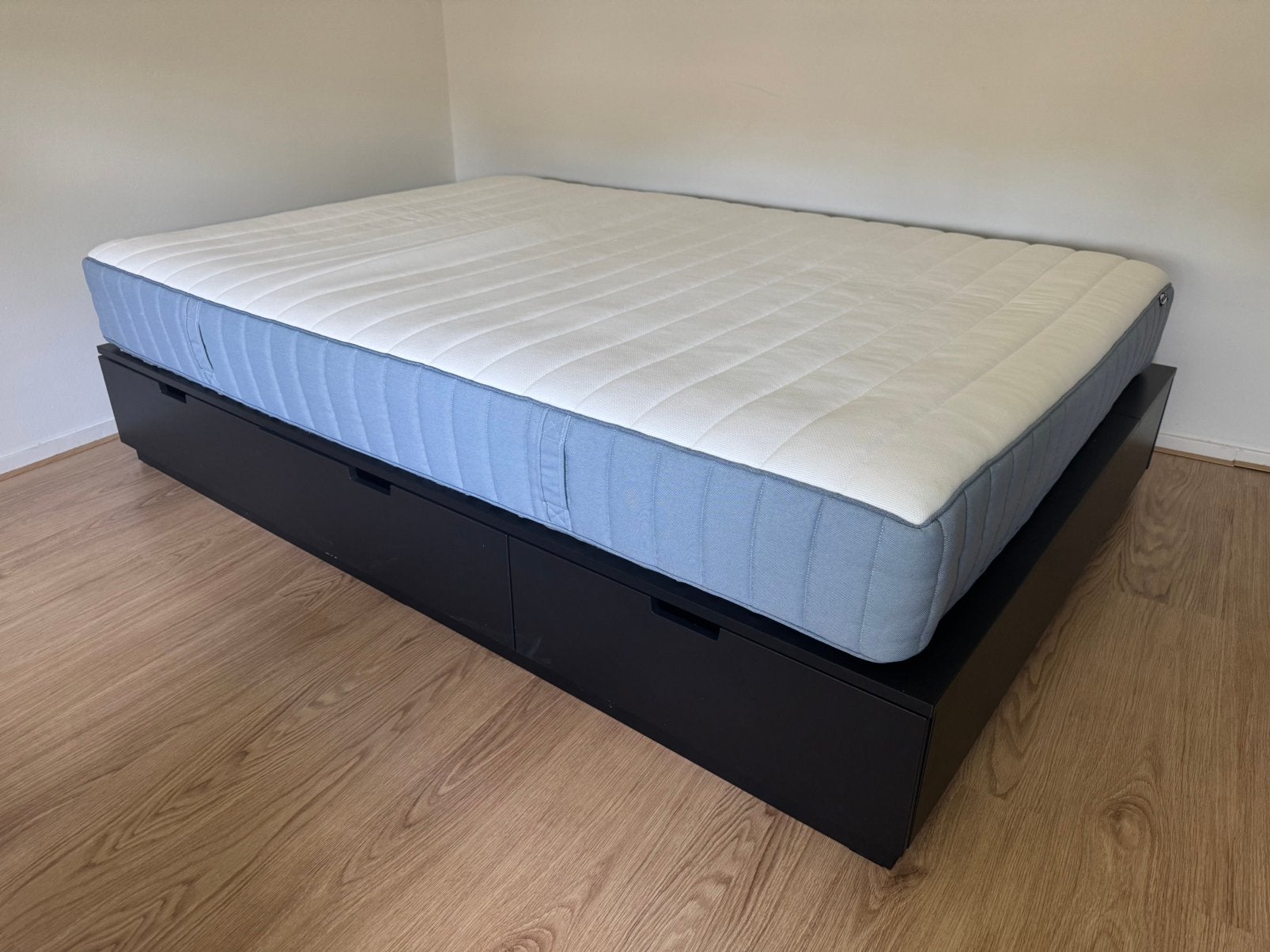 Ikea nordli bedframe + matras 140x200, Ophalen, Gebruikt, Zwart, Tweepersoons