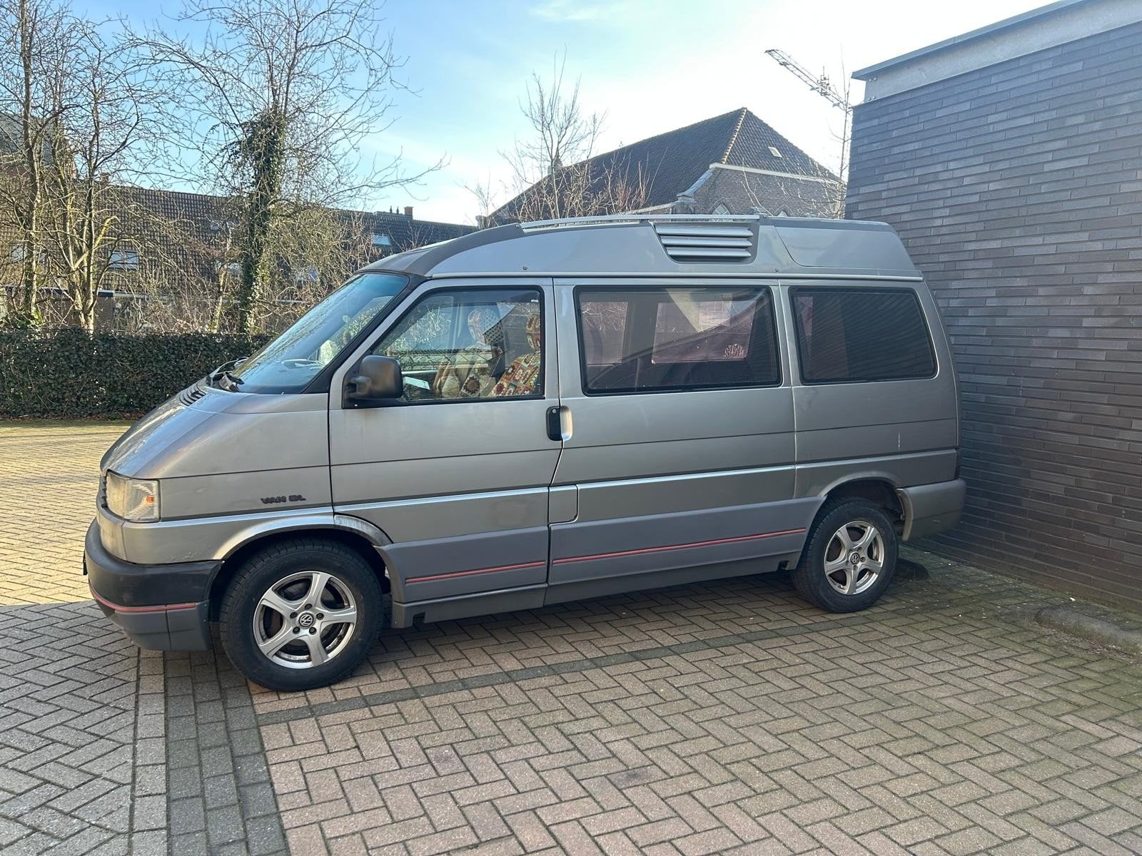 Volkswagen T4 Dehler Camper - Gas/Benzine, Hefdak, Automaat, Chemisch toilet, Koelkast, Luifel, Volkswagen