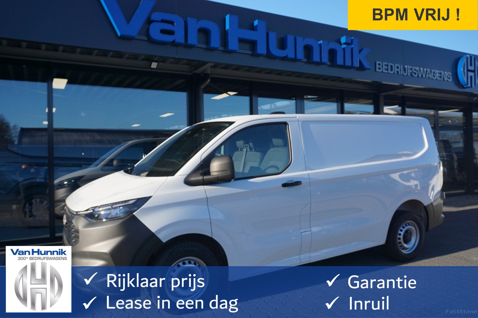 Ford Transit Custom 280S 136PK BPM VRIJ 13" Scherm Apple CP, Auto's, Bestelauto's, Voorwielaandrijving, 136 pk, Gebruikt, 4 cilinders