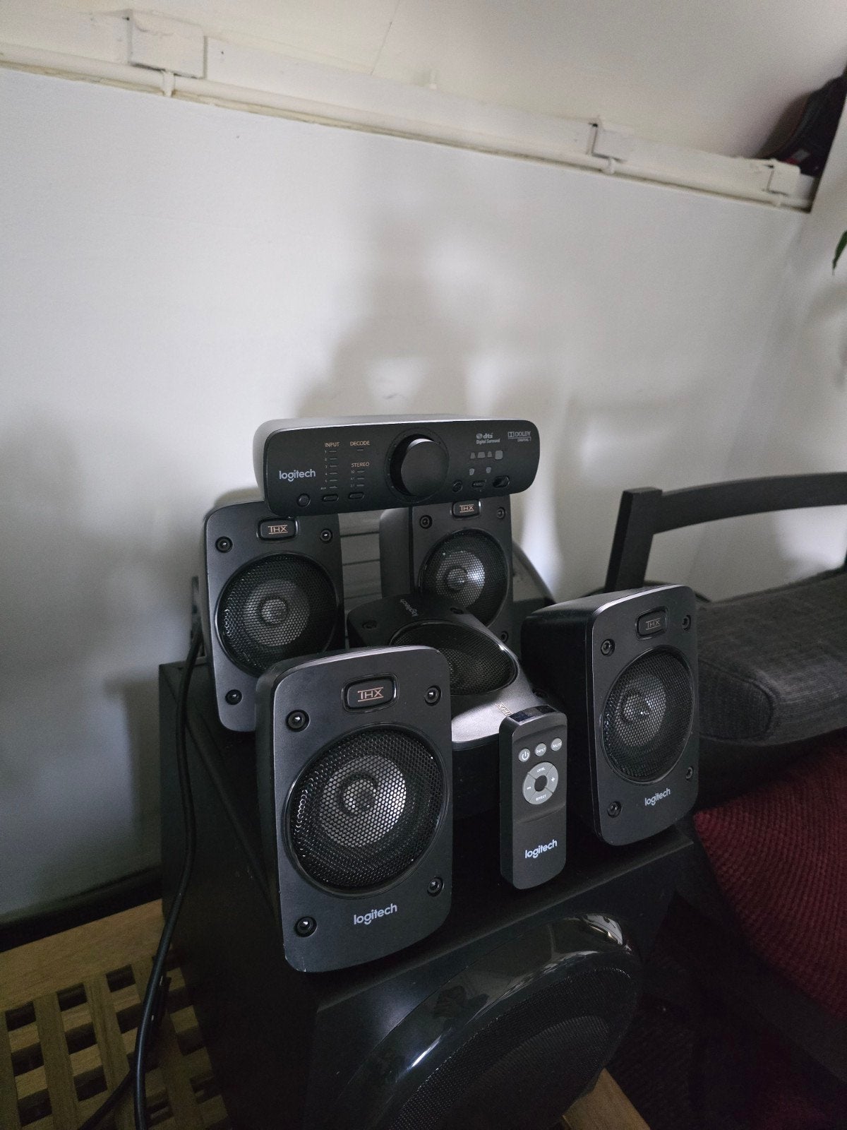 Logitech Z906 5.1 Surround sound THX - 1000W, Overige merken, Gebruikt, Speakers, Losse componenten
