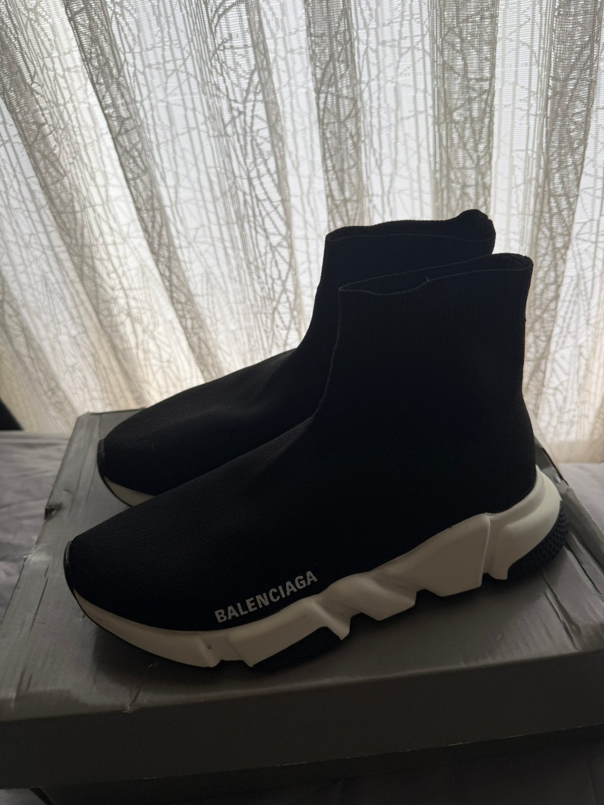 Balenciaga speed runners, Ophalen of Verzenden, Zo goed als nieuw, Zwart