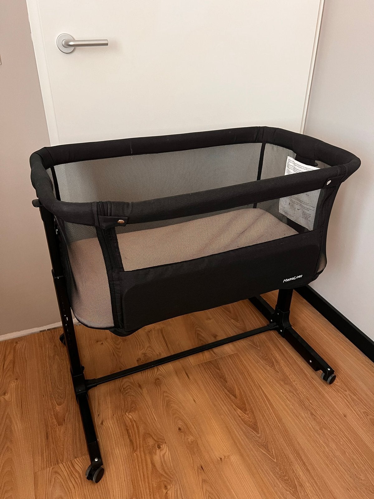 Mamaloes cosleeper - Zwart, verstelbaar, Kinderen en Baby's, Babywiegjes en Ledikanten, Ophalen, Zo goed als nieuw, Wieg