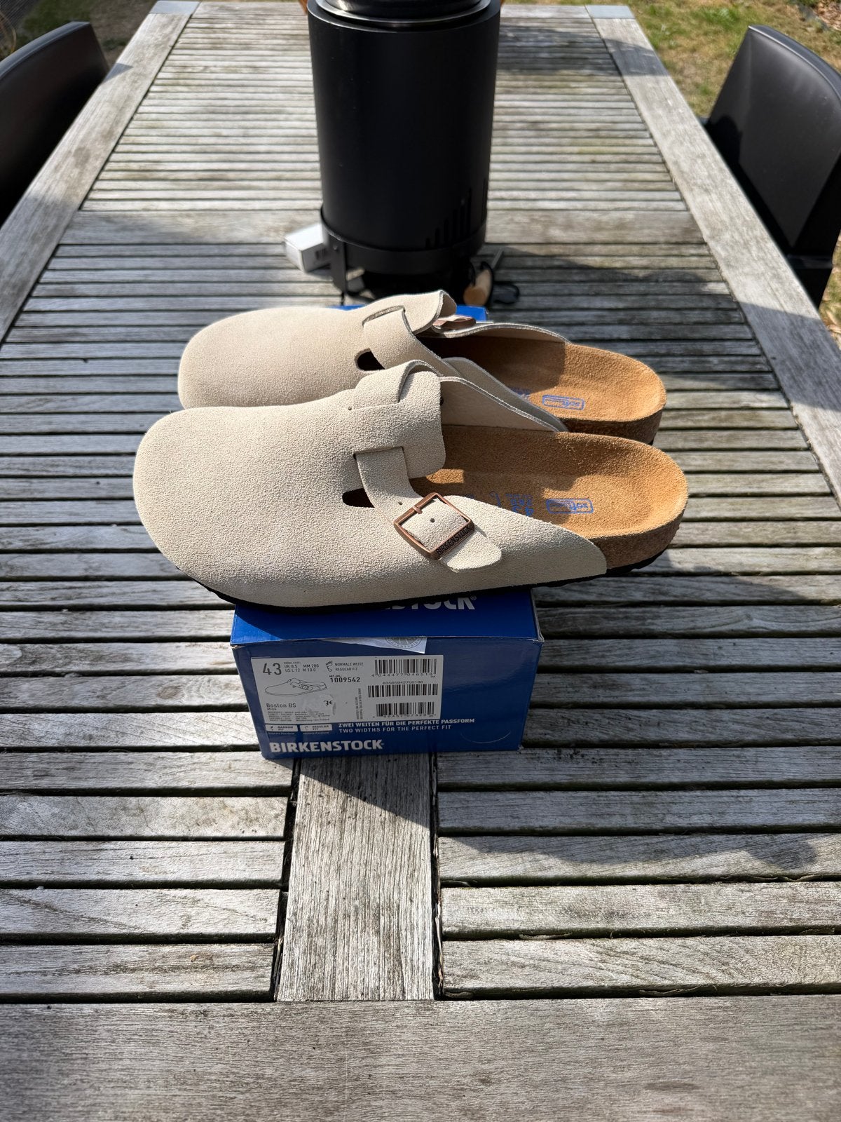Birkenstock Boston - Nieuw in doos - Maat 43, Ophalen of Verzenden, Nieuw, Beige, Slippers