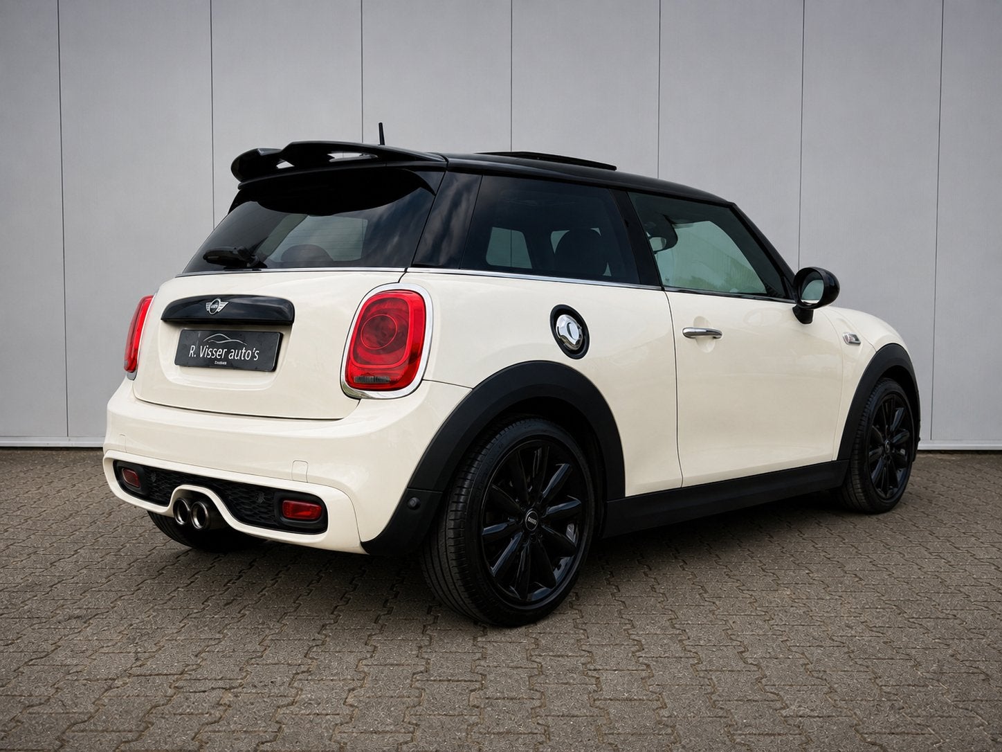 Mini Cooper S 2015 JCW 2.0 Full Option/Pano| H&K/Hub/, Auto's, Mini, Voorwielaandrijving, 1998 cc, Zwart, 4 stoelen