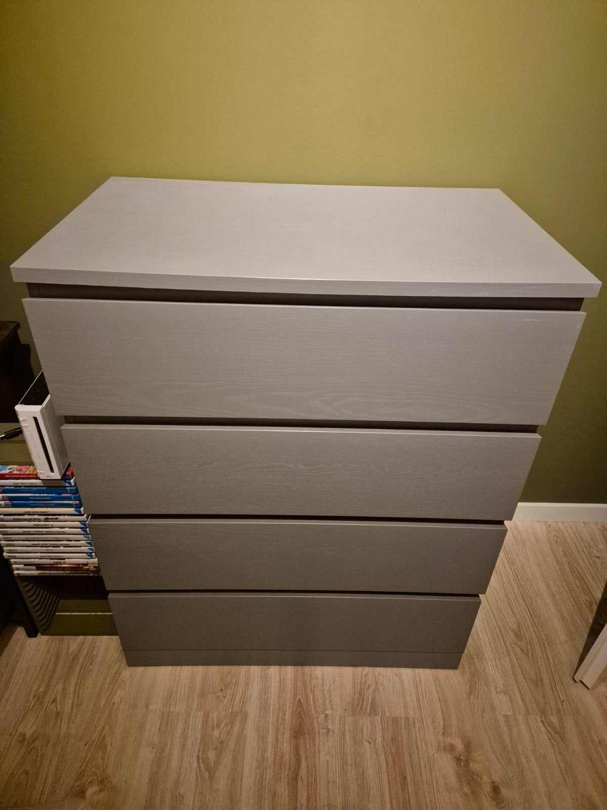 Malm ladekast grijs, Ophalen, 50 tot 100 cm, Zo goed als nieuw, 3 of 4 laden