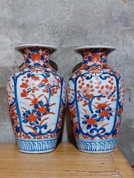 Oude antieke Japanse Imari set vazen vaas, Ophalen of Verzenden