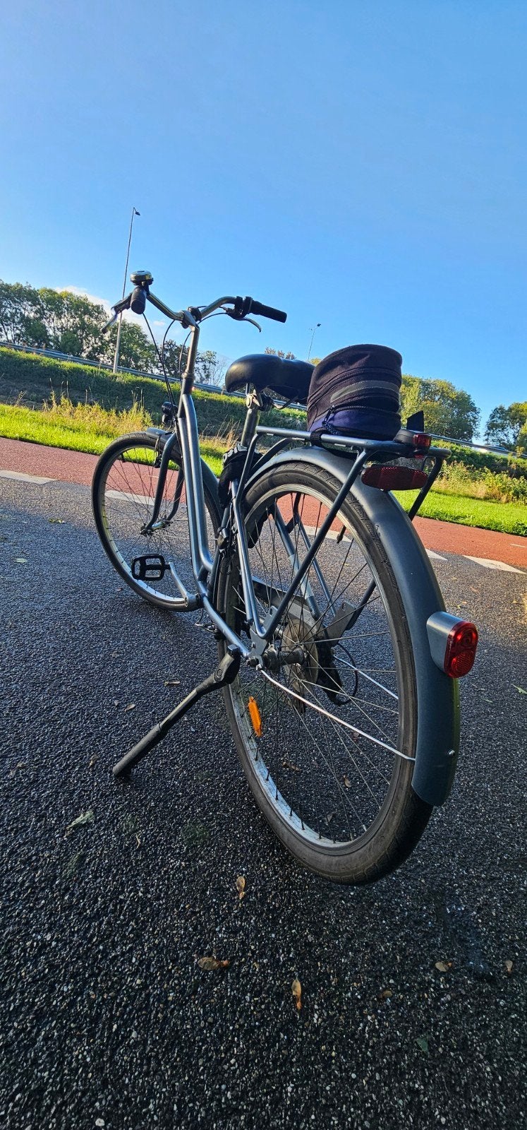 B'Twin Stadsfiets - Dames/Heren - Goede staat, Overige merken, Velgrem, Ophalen of Verzenden, Gebruikt