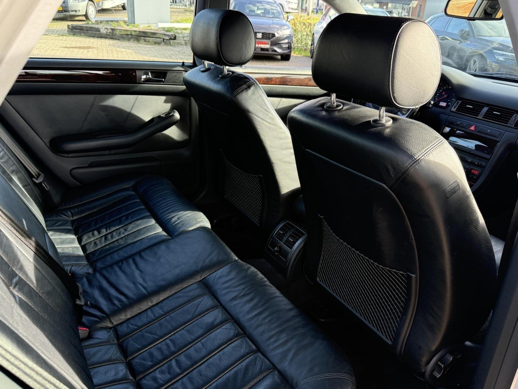Audi A6 Limousine 2.8 5V quattro Advance 1 eigenaar, foto 7