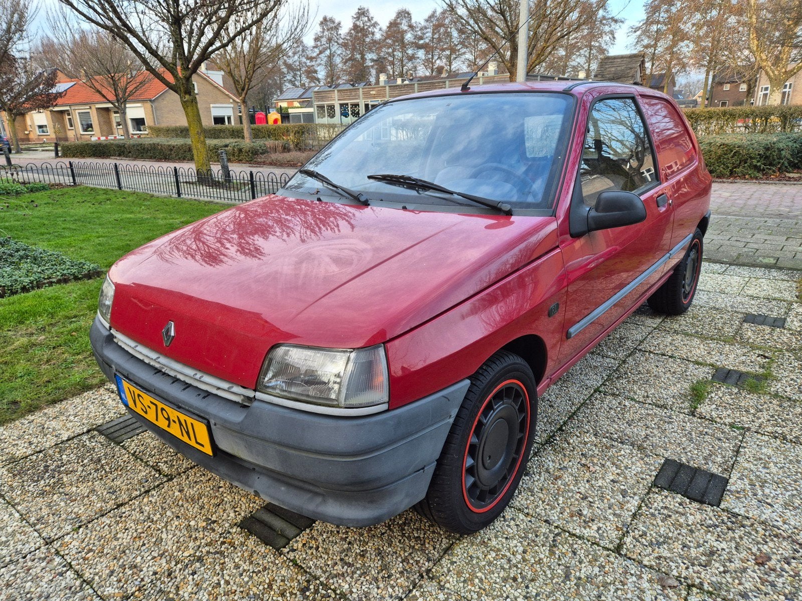 Renault Clio 1.1 RL Bestel 1992, Ophalen