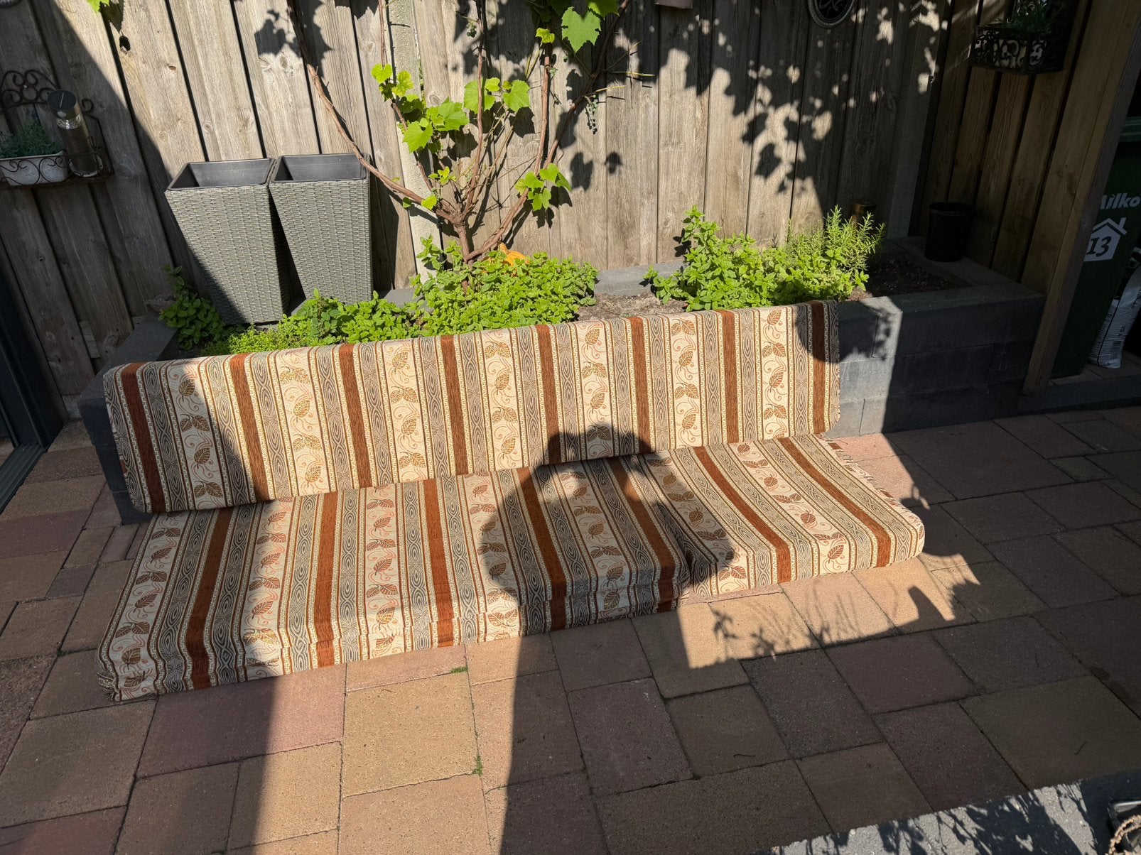 Harde zitkussens met rug leuningen, Ophalen of Verzenden, Zo goed als nieuw, Hout