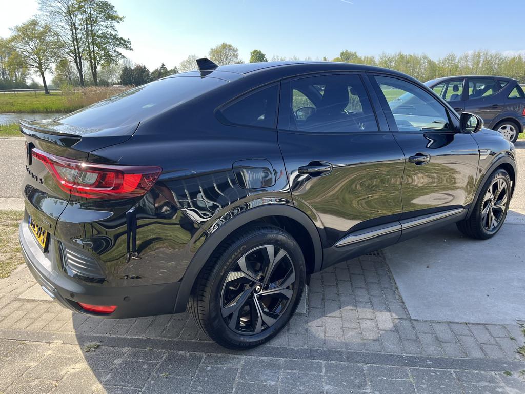 Renault Arkana 1.6 E-Tech hybrid 145PK E-Tech R.S.Line engin, Gebruikt, 4 cilinders, Overige brandstoffen, Zwart