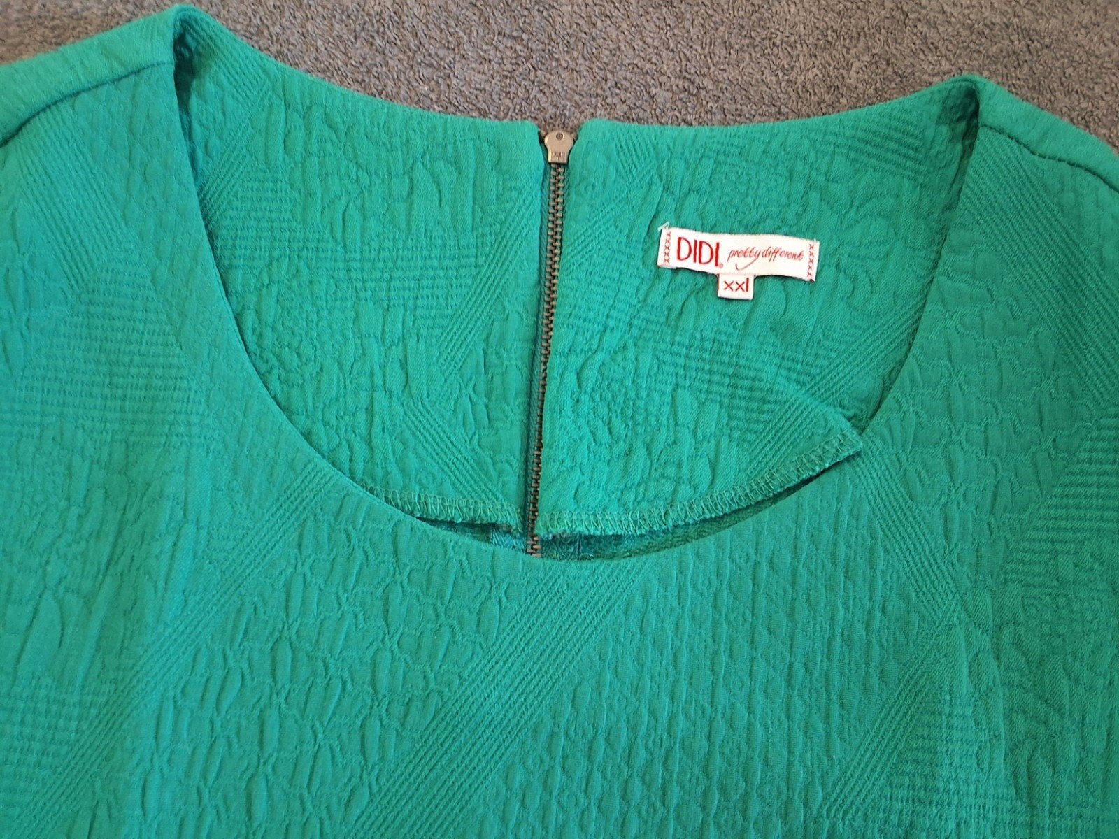 Nieuwe groene top Didi xxl, Maat 46/48 (XL) of groter, Nieuw, Didi, Ophalen of Verzenden