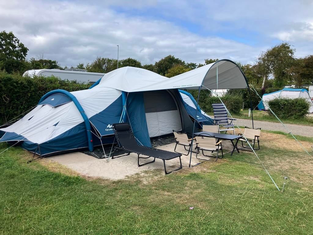 QUECHUA Opblaasbare tent voor 8 personen Air Seconds 8.4 F&B, Caravans en Kamperen, Tenten, Ophalen, Zo goed als nieuw, Meer dan 6