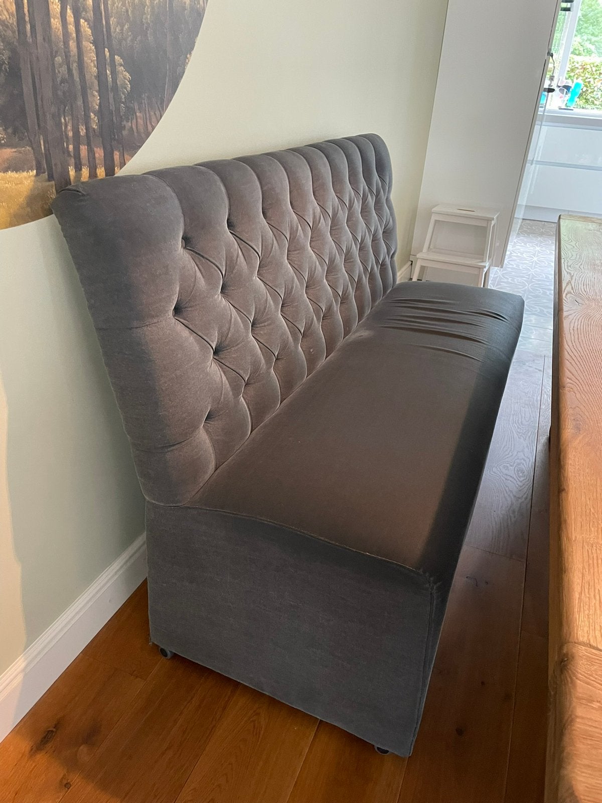 Grijze eettafelbank 1.56cm op wieltjes, Huis en Inrichting, Banken | Sofa's en Chaises Longues, Ophalen, Gebruikt, Stof, 150 tot 200 cm